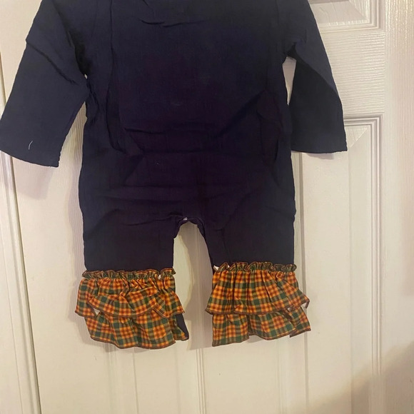 New Boutique Fall Romper - Picture 10 of 16